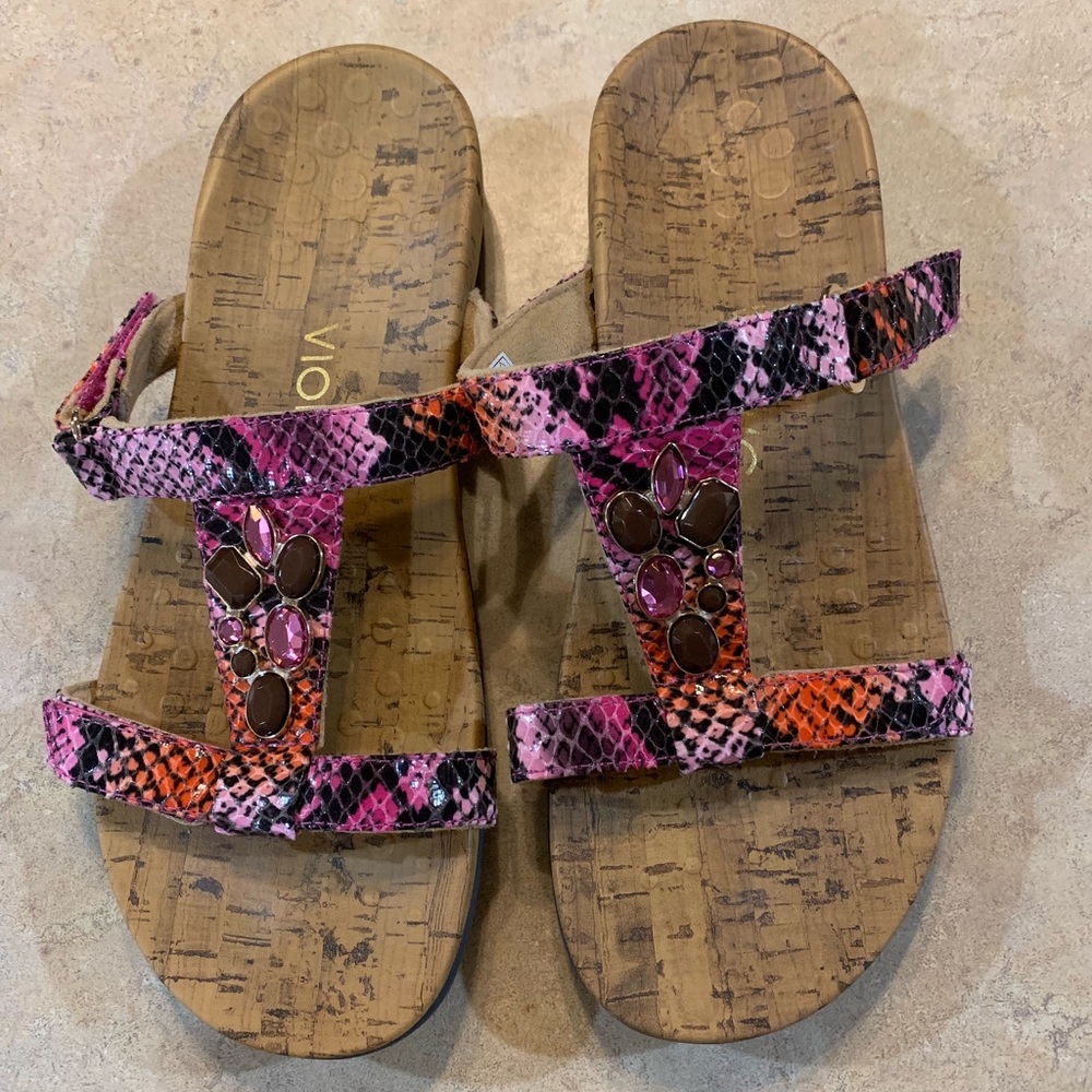 Vionic Women’s Sandal!  Like new!